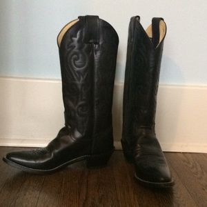 Justin cowboy boots